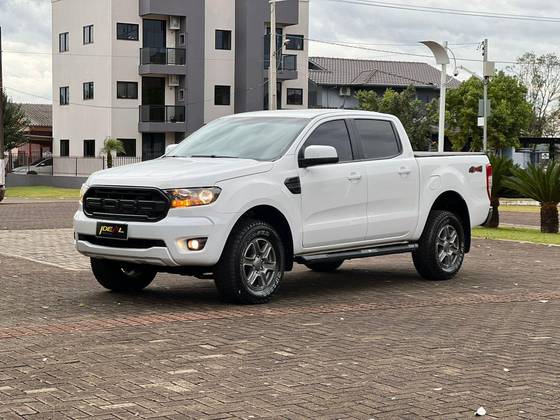 FORD RANGER 2.2 XLS 4X4 CD 16V DIESEL 4P AUTOMÁTICO FORD RANGER 2.2 XLS 4X4 CD 16V DIESEL 4P AUTOMÁTICO